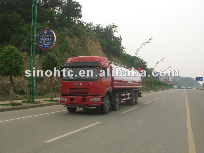 FAW 8X4 water tanker transport truck