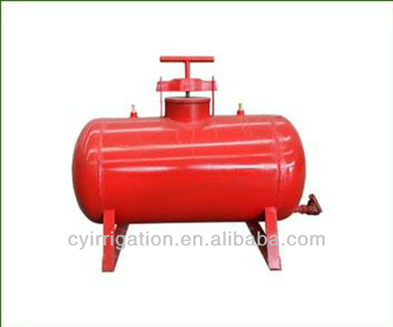 Fertilizer tank