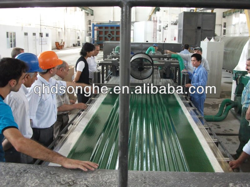 Fiberglass sheet machine