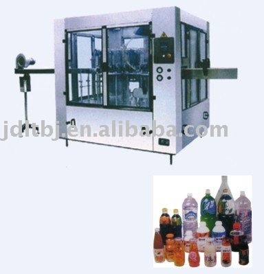 Filling and capping machine