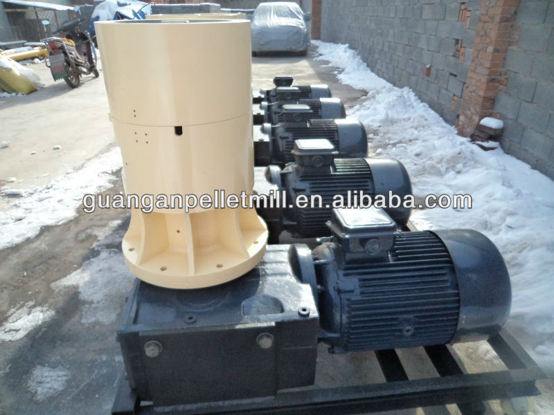 flat die wood pellet machine