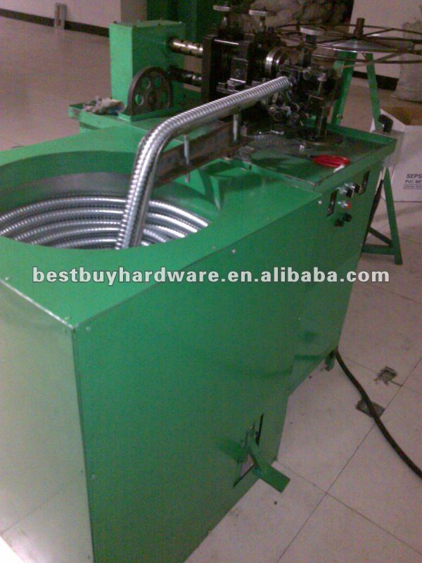 flexible metal hose machine