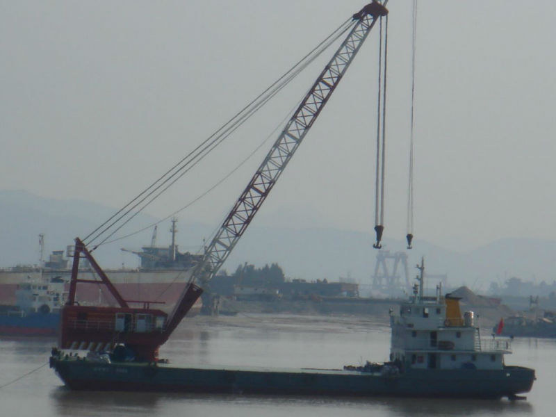 Floating Crane