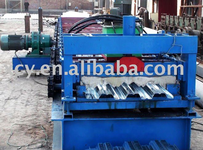 Floor metal decking panel rolling forming machine