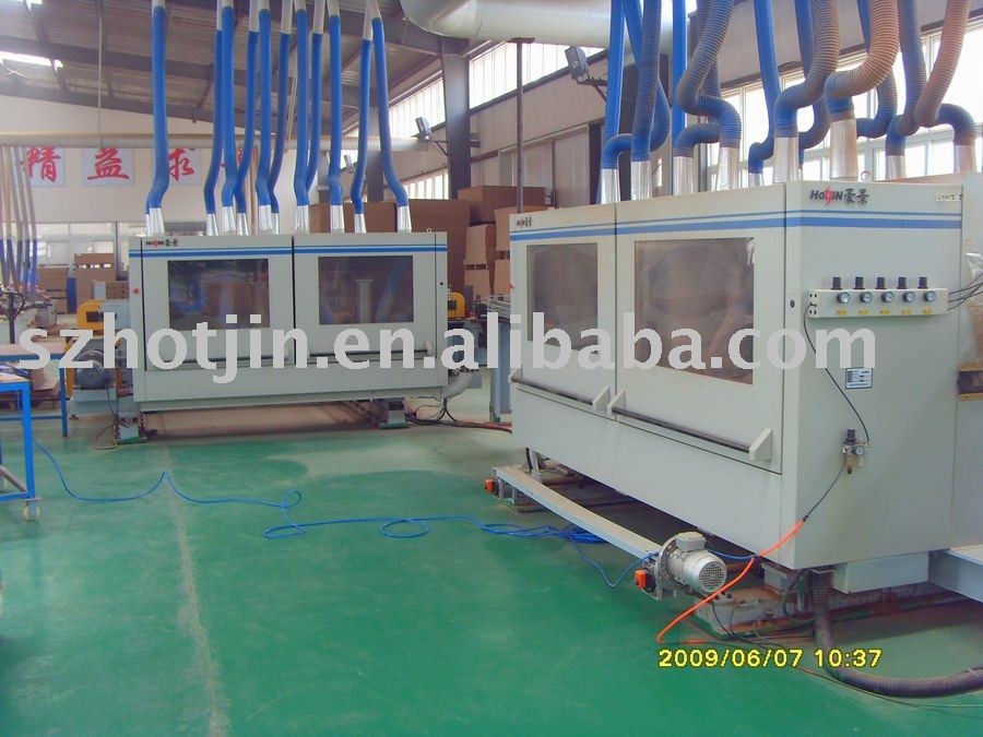 Flooring machine