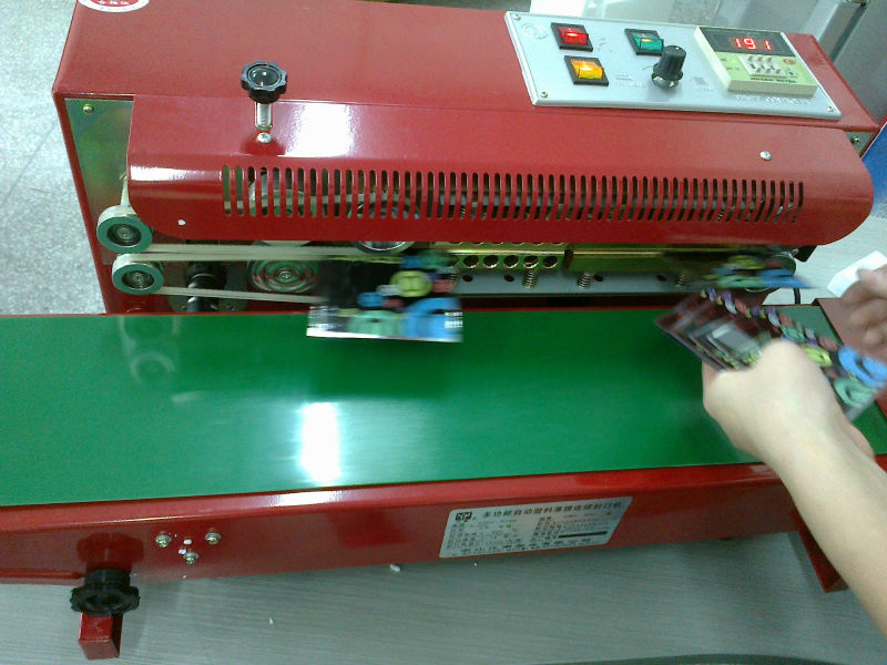 FR-900I heat sealing machine