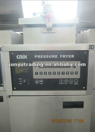 Fully automatic pressure chickent fryer