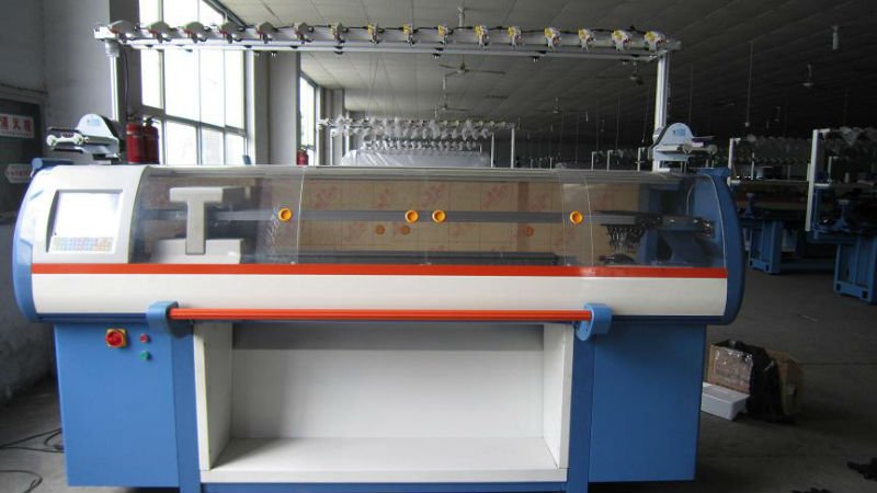 Fully Computerized Flat Knitting Machine(Double system)