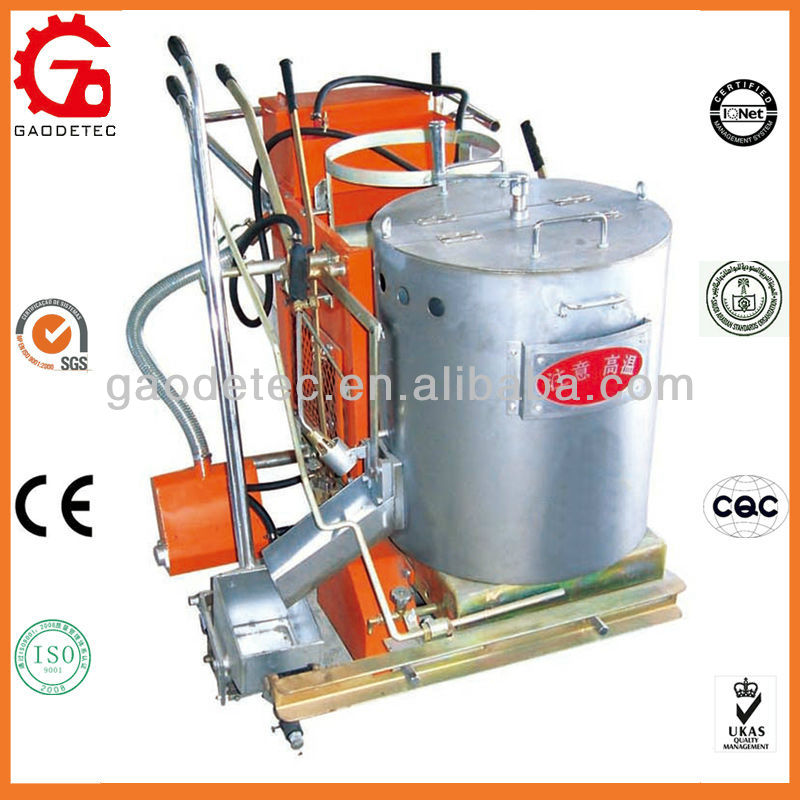 GD320S Self propelled thermoplastic road lining machine