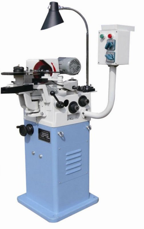 Gear grinding machine