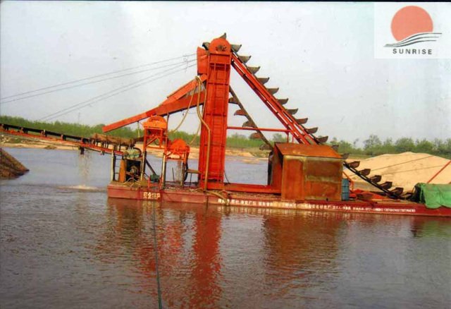 gold dredger