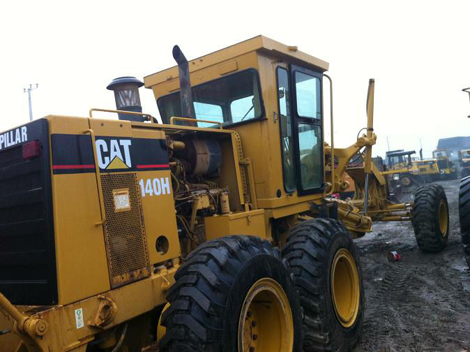 Good working condition of used Komatsu 140H-685