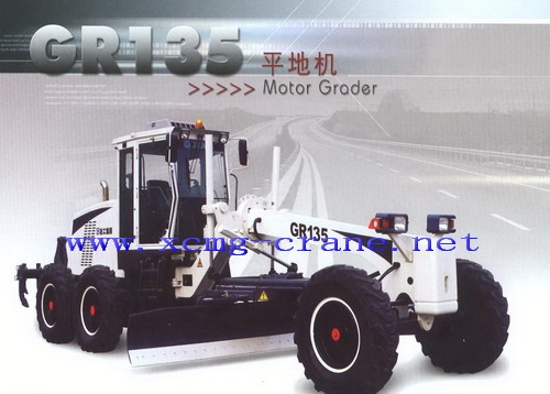 GR135 motor grader