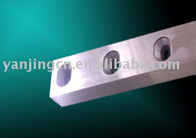 Granular bed knives