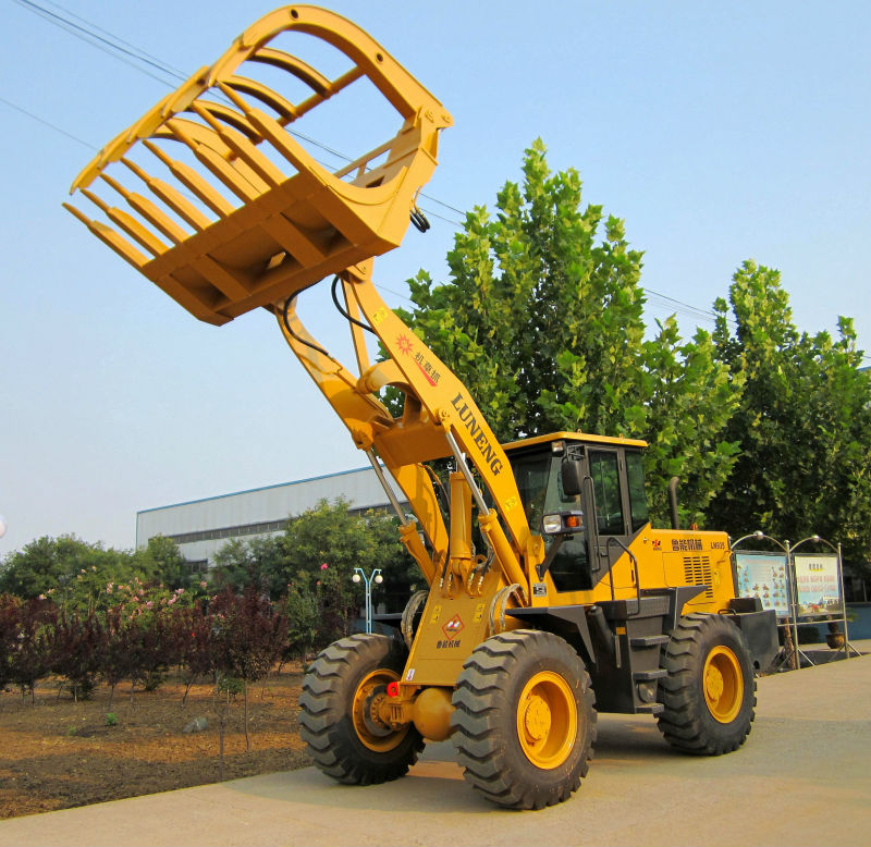 Grass grasper loader (1500kg+Deutz engine+BS428 transmission)