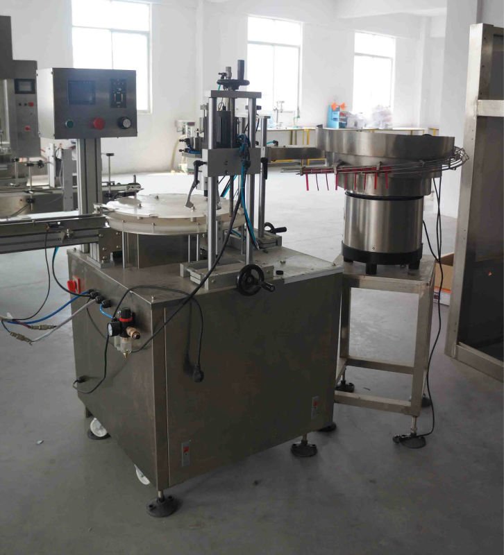 Guangzhou CX rotary bottle filling and capping machine