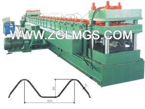 guard rail machine