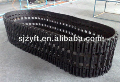 Hagglunds BV206 rubber track --kevlar