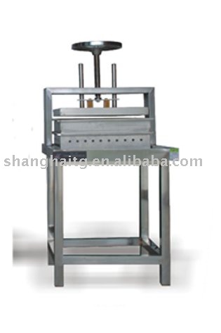 Handy Tofu Pressing Machine Y-1