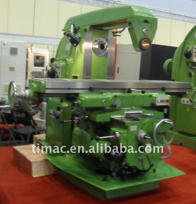 Heavy duty horizontal universal milling machine