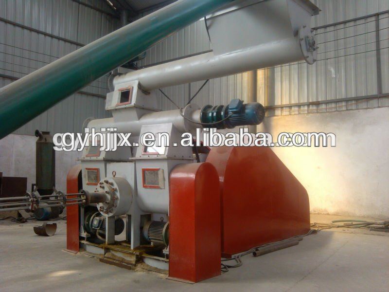 High Capacity Ram Type Straw Briquette Press( solid briquette 30-90mm)