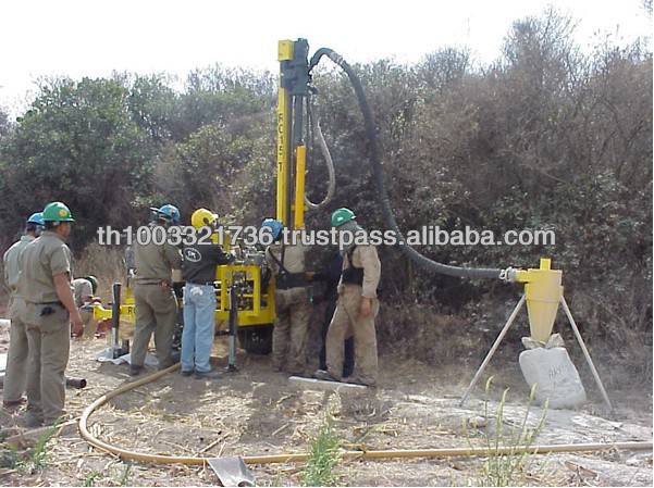 High Quality Trailer Mounted Portable Drilling Rig Machine