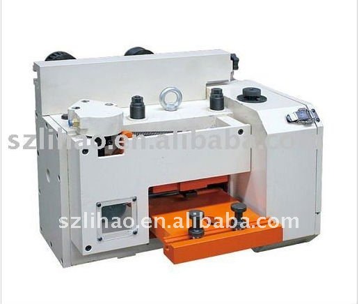 High speed gear feeder machine