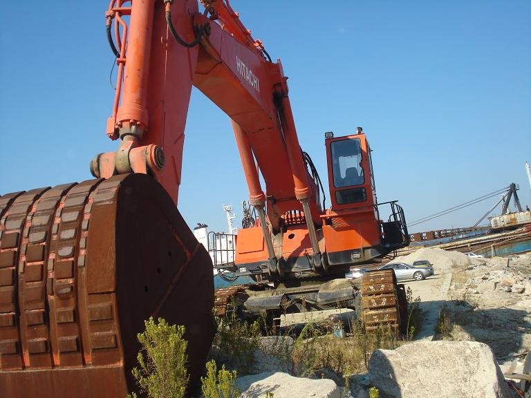 Hitachi um35