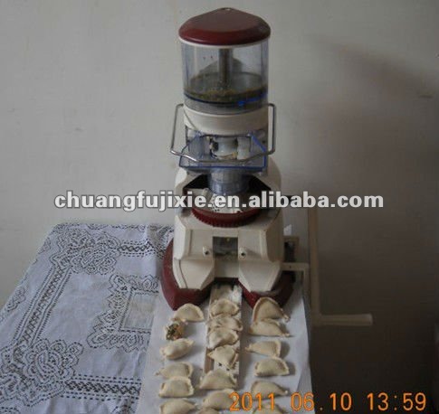 Home use dumplings making machine