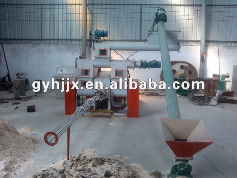 Hongji Ram Type Wood Sawdust Briquette Press