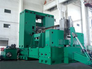 Horizontal down-adjusting rolling machine