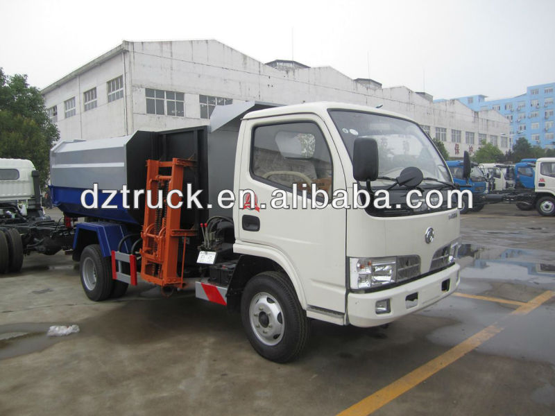 HOT SALE Dongfeng Fu Rui Ka 4*2 hydraulic lifter garbage can clean truck