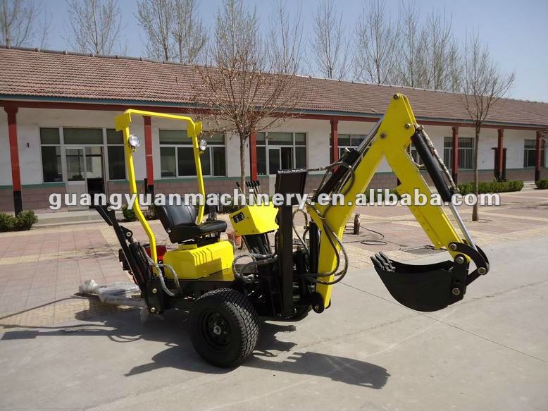 Hot sale Mini driving towable backhoe 13-22HP Mini driving towable backhoe