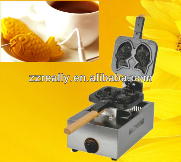 hot sale mini size fish shape waffle baker with CE