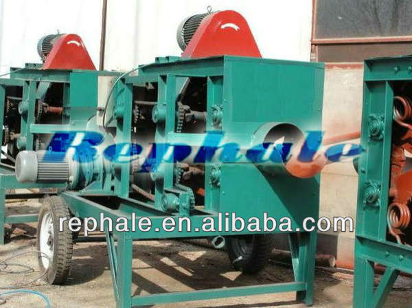 Hot Sale Ring Type Bark tearing machine,willow debarker 008615638185390