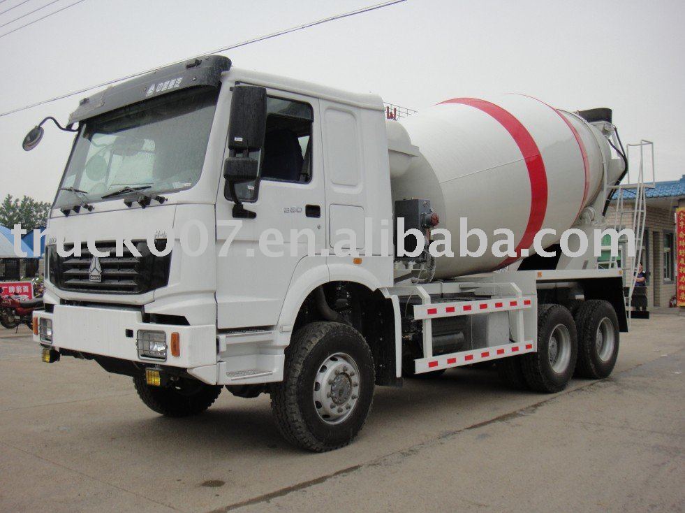 HOWO 6*6 concrete mixer truck