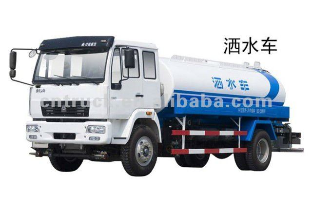 HOWO water tanker truck