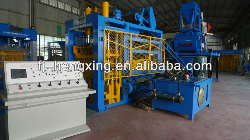 HQTY6-15 Concrete Hollow Brick Machine / Cement Block Making Machine