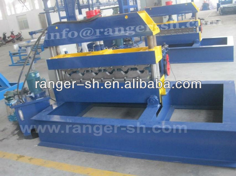 Hydraulic curving machine