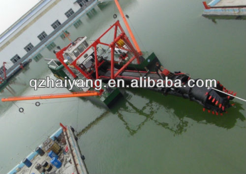 Hydraulic cutter suction dredge