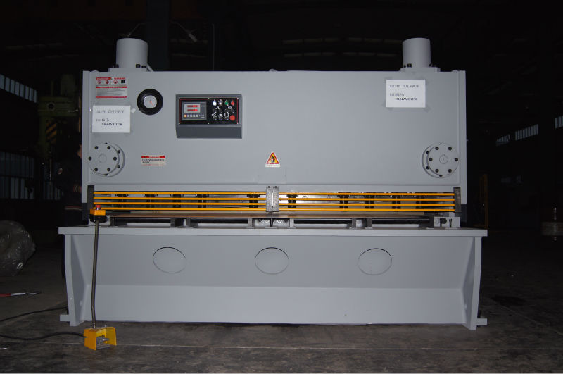 Hydraulic Guillotine Plate Shears