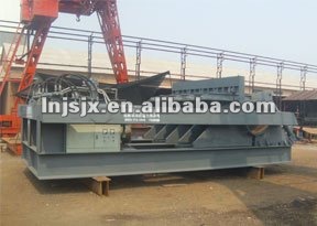 Hydraulic metal /scrap wrapping machine