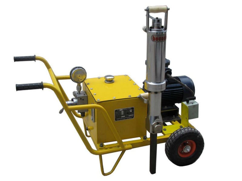 Hydraulic Rock Splitter