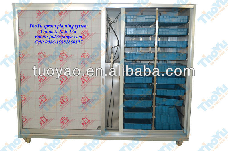 Hydroponic barley sprouting system, for livestock