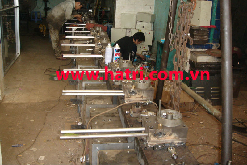 Incense sticks making machine