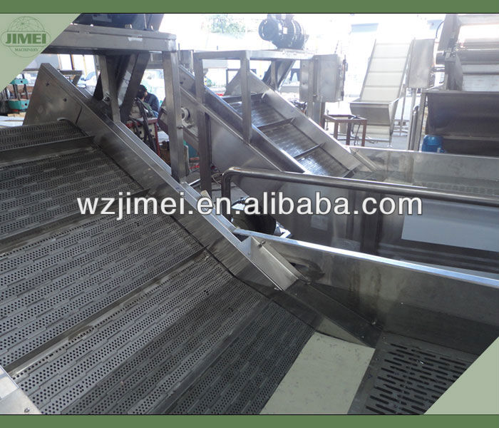 Industrial cleaning machine for carrot potato ginger