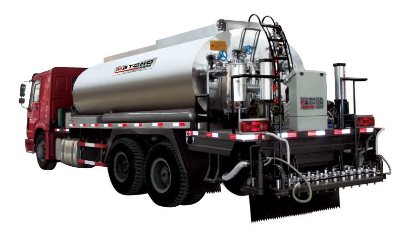 Intelligentized Asphalt Distributor truck