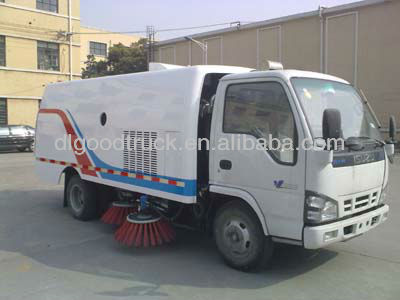 ISUZU broom sweepers truck (600P)