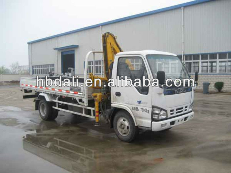 Isuzu crane 2