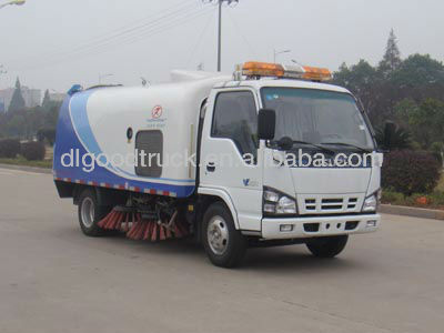 ISUZU street sweeping truck